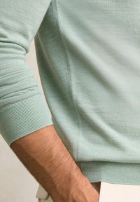 Reiss REGULAR FIT - BLACKHALL HALF-ZIP - Neule - sage green melange