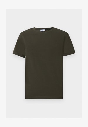 Tmavozelené bavlnené tričko s krátkym rukávom a okrúhlym výstrihom so rovnou lemovkou, zobrazené rozložené na jednoduchom svetlosivom pozadí.