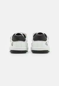 Calvin Klein Jeans HARING UNISEX - Sneakers basse - white/black
