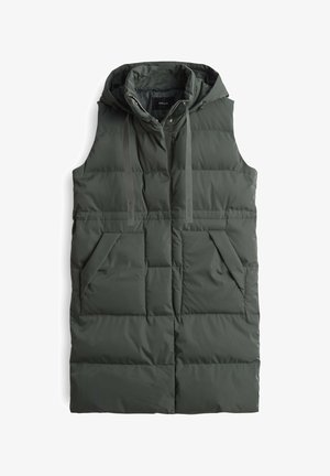 Gilet imbottito verde con cappuccio, dotato di tasche frontali e design trapuntato. Realizzato in materiale leggero con cordini regolabili.