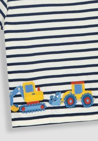 JoJo Maman Bébé DIGGER APPLIQUE REGULAR FIT - Apdrukāts T-krekls - ecru navy stripe digger