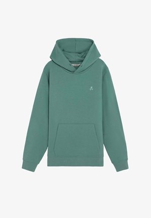 Sudadera verde con capucha, bolsillo canguro frontal y un pequeño logo de calavera en el lado izquierdo del pecho, mangas largas y puños acanalados.