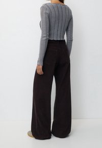 PULL&BEAR Tygbyxor - light brown