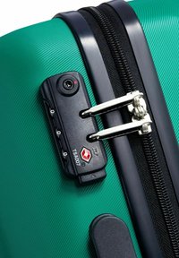 Delsey Paris UNITED COLORS OF BENETTON 4-ROLLEN KOFFERSET 3 TLG. - Set di valigie - green