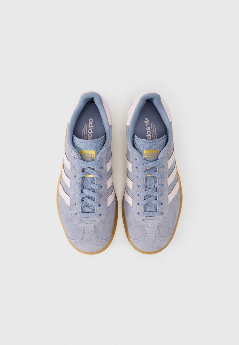 adidas Originals GAZELLE BOLD UNISEX - Trainers - silver-coloured violet/almost pink/gum/lilac - Zalando.co.uk adidas Originals GAZELLE BOLD UNISEX - Trainers - silver-coloured violet/almost pink/gum/lilac - Zalando.co.uk