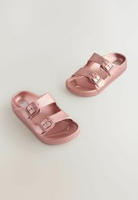 REGULAR FIT - DOUBLE BUCKLE - Matalakantaiset pistokkaat - pink