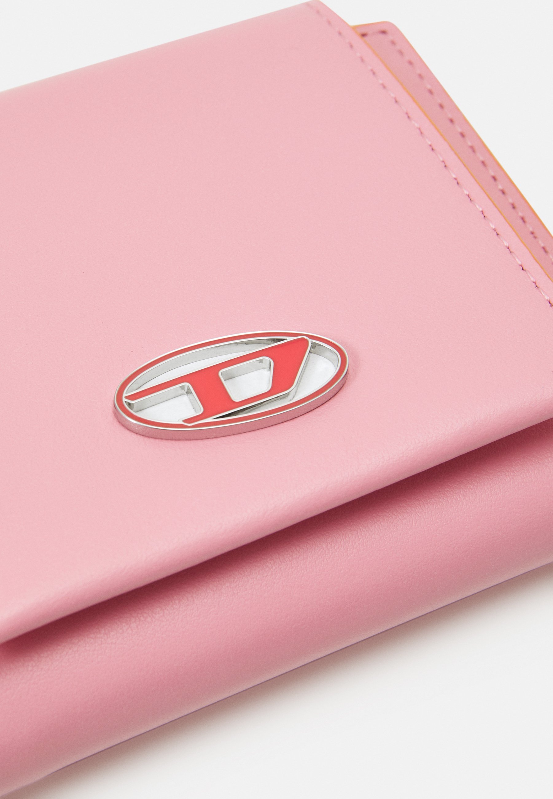 NAMID 폴드 코인 지갑 핑크 DI151H04KJ11 | 디젤 | 페칭 FETCHING