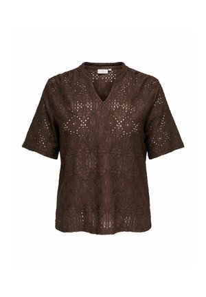 Blouse en dentelle marron à manches courtes avec col en V et motif floral découpé, conçue pour une tenue décontractée ou semi-formelle.