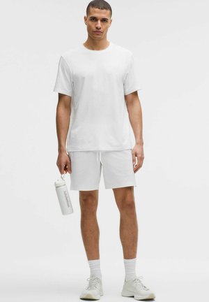 ZEROED IN SHORT-SLEEVE - Základné tričko - white
