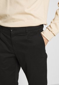 Only & Sons Chino - black