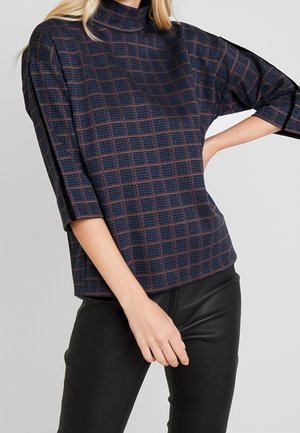 Sweater - dark blue