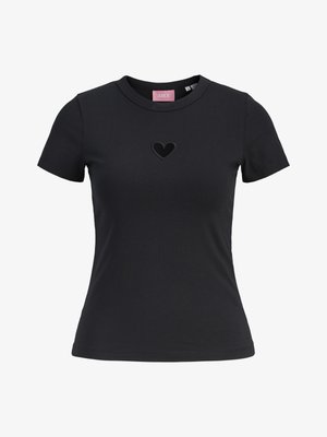 Camisola preta de manga curta feita de tecido suave, com um pequeno detalhe de coração bordado no peito e decote redondo.