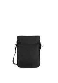 Borsa a tracolla nera, realizzata in tessuto resistente, forma rettangolare con pattina ribaltabile, presenta una tasca frontale e una tracolla regolabile.