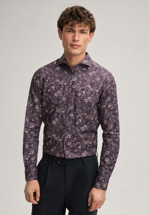 Lila Langarmshirt mit einem floralen Muster in verschiedenen Farben. Hemd-Design mit Knöpfen, klassischem Kragen und taillierter Form.