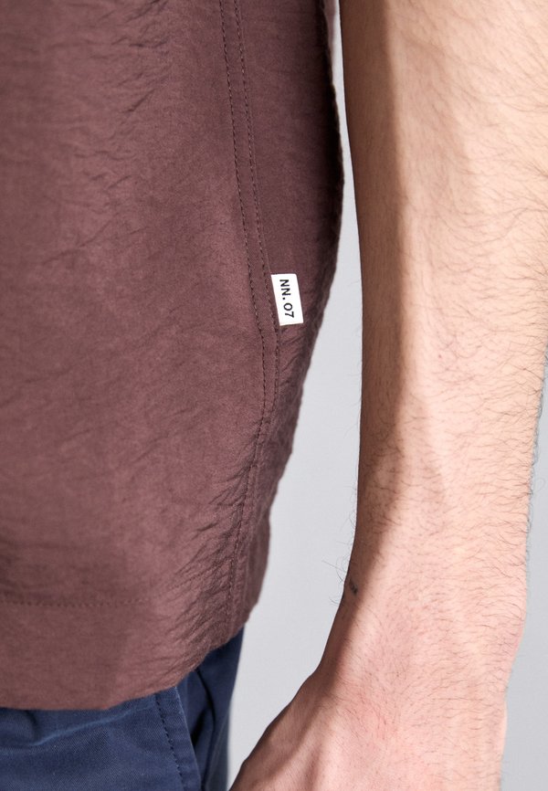 HANK - Shirt - coffee2