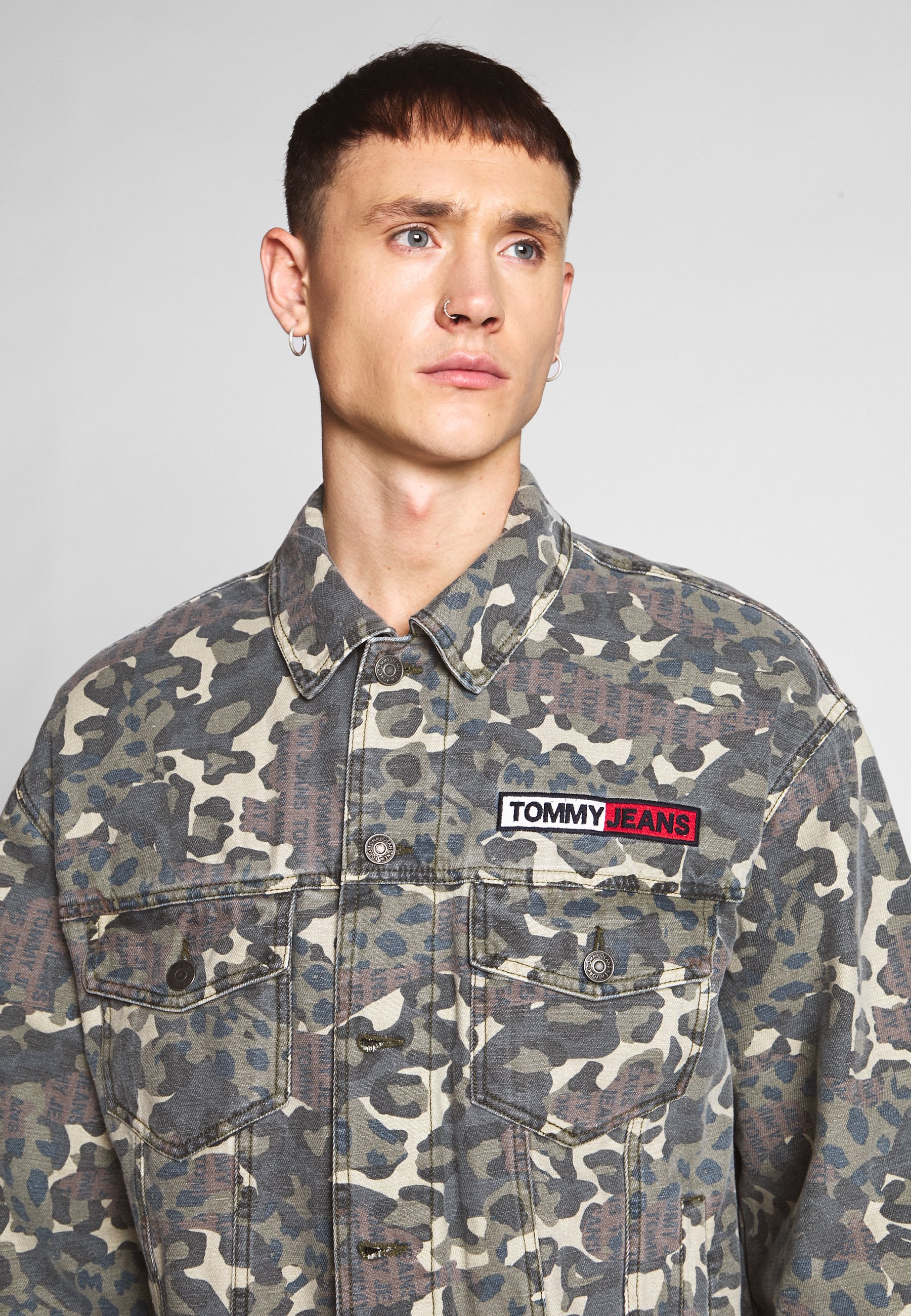 tommy jeans camo jacket