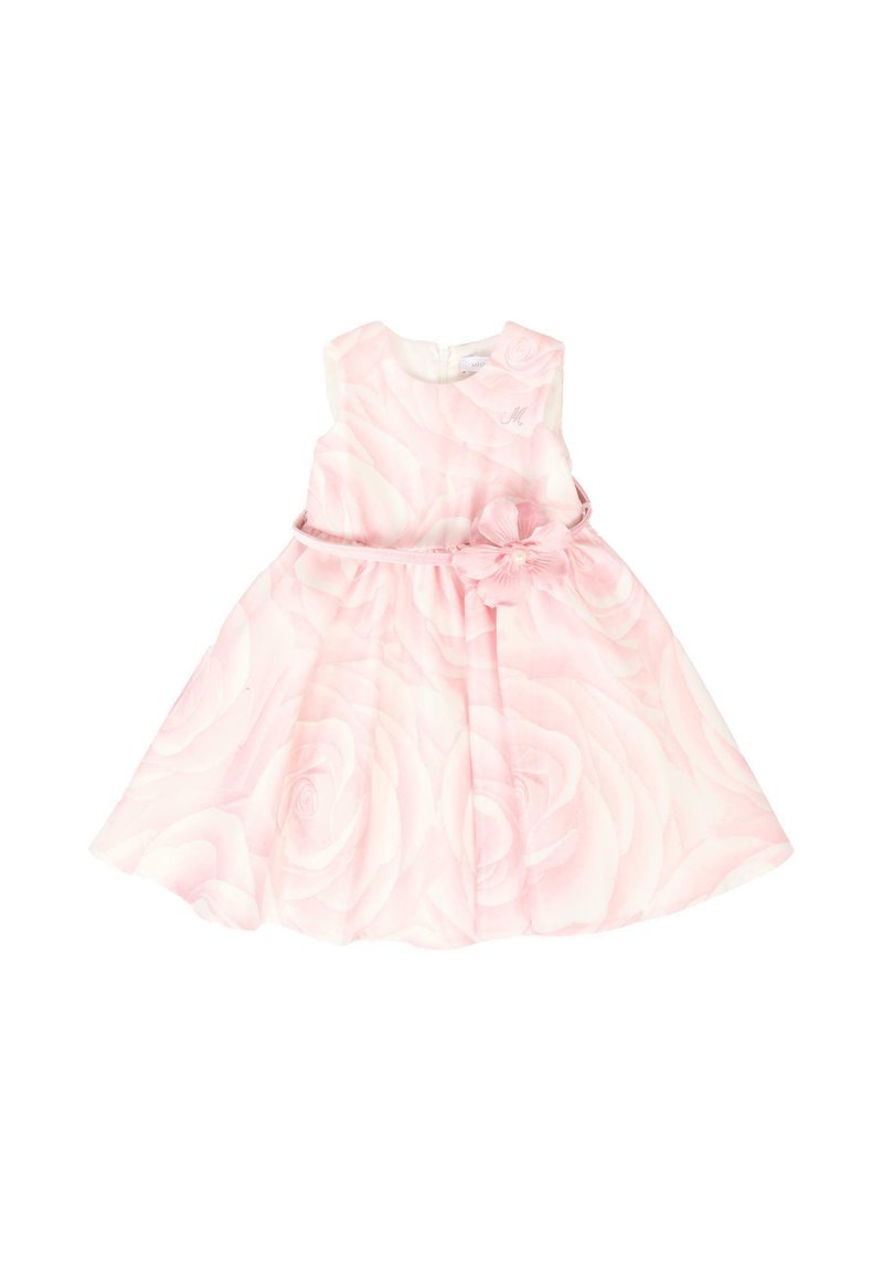 Abito per bambina senza maniche di colore rosa con motivo a rose, cintura in vita aderente e dettaglio floreale di lato.