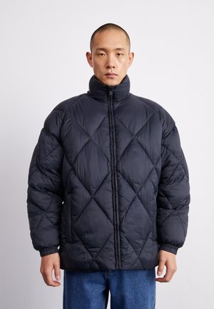 KUMO PUFFER - Vinterjakke - black