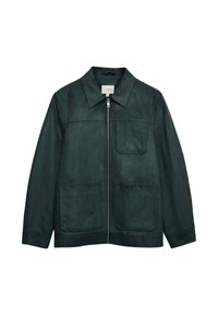 Giacca in suede verde scuro con colletto a punta, zip frontale e due ampie tasche applicate. Texture liscia e design minimalista.