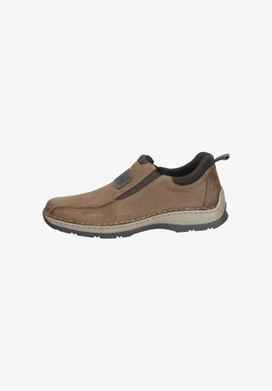 Des chaussures à enfiler brunes avec un dessus en daim, des coutures contrastées, un col rembourré et une semelle en caoutchouc robuste. Elles présentent un accent logo.