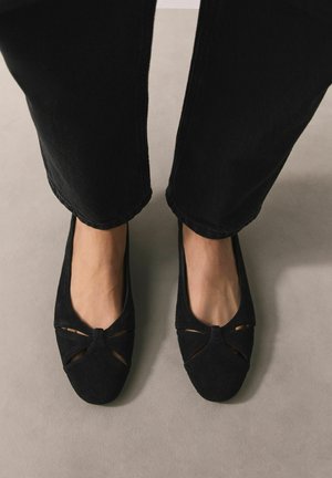 REGULAR FIT - FOREVER COMFORT FLATS - Bailarinas con hebilla - black