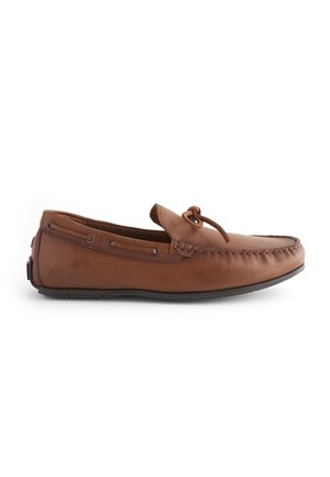 LEATHER DRIVING SHOES - Jachtárska obuv - tan brown