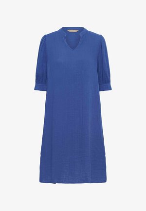 Sinine põlveni ulatuv kleit lühikeste trumpvarrukatega, V-kaelusega ja peene tekstuuriga kangaga.