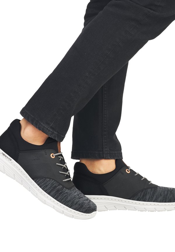 Sneaker low - schwarz