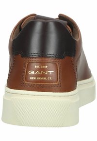 GANT MC JULIEN - Trainers - cognac dk brown