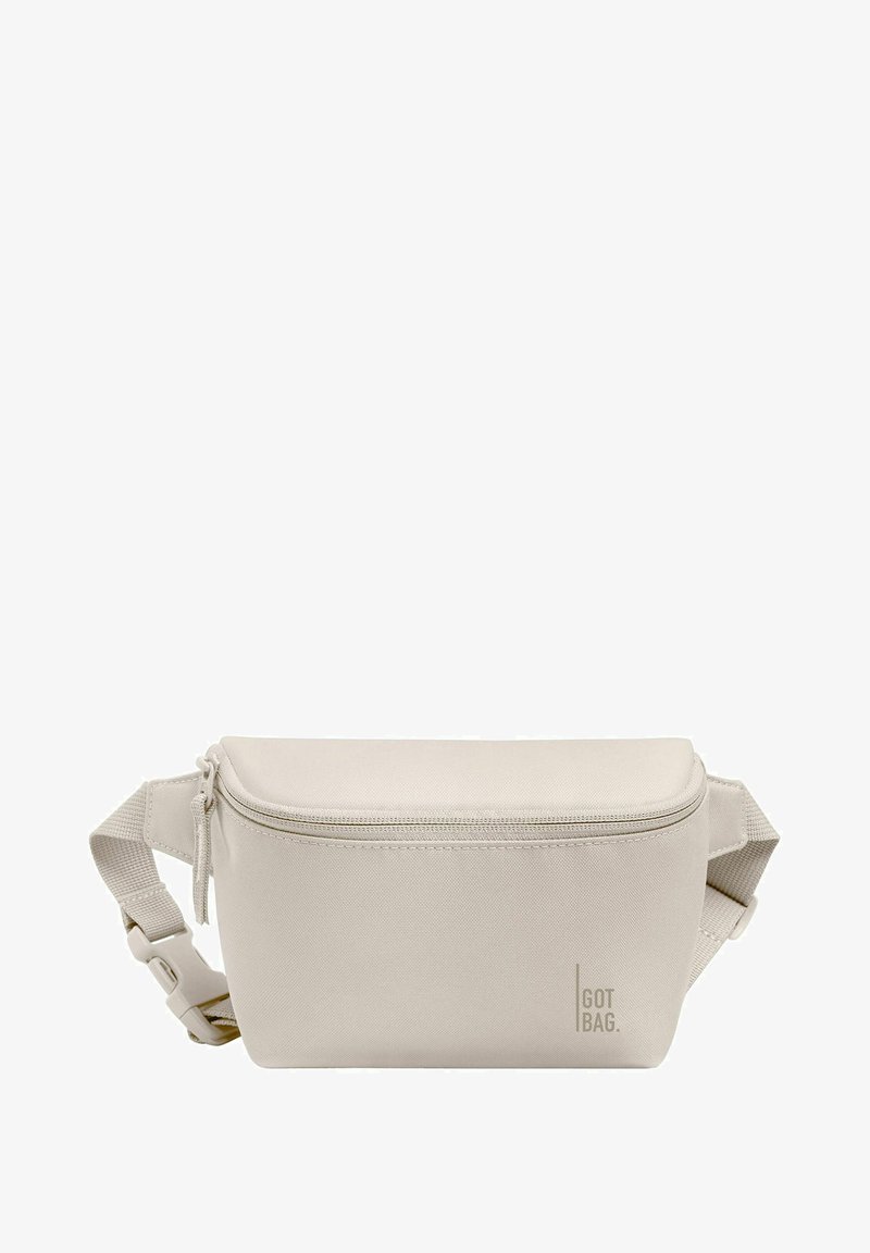 Beige Bauchtasche aus strapazierfähigem Stoff mit einem oberen Reißverschluss, verstellbarem Riemen und geprägtem Logo an der Seite. Kompaktes rechteckiges Design.