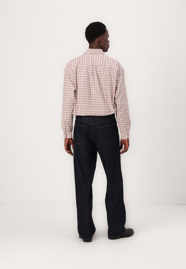 LOOSE ULTRA RINSE - Loose Jeans - dark rinse2