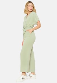 LolaLiza Jumpsuit - khaki mint