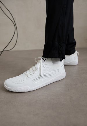 DROPZERO LACES UNISEX - Treniņkurpes - white