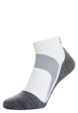 BC6 SHORT RACING UNISEX BIKING ULTRALIGHT CUSHIONING - Sportsstrømper - white