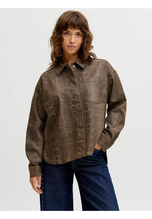 Nööpidega pluus - bracken