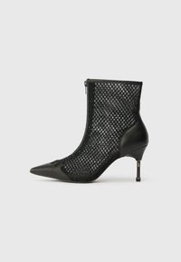 NATASHA - Stivaletti con tacco - black