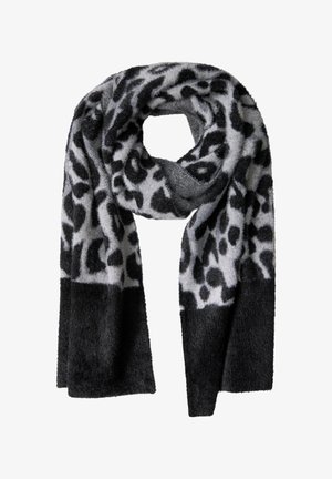 Miękki czarno-szary szalik w panterkę z jednokolorowymi czarnymi końcami, złożony w pętlę.