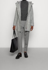 Esprit Korte frakker - grey