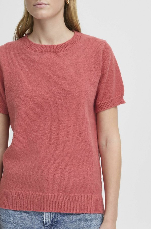 IHDAMILO - Basic T-shirt - holly berry2