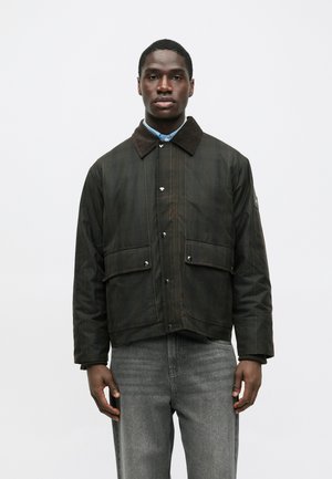 SHORT CHECK WAXED BARN JACKET - Overgangsjakke - brown
