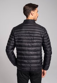 BORGIO MILITELLO czarny