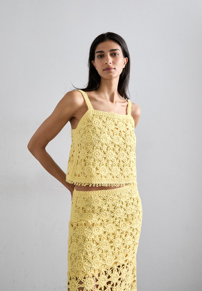 Jupe Flare Marks & Spencer Fleurie – Coton Jaune, Poches Zippées, Taille 106 Cm (occasion)