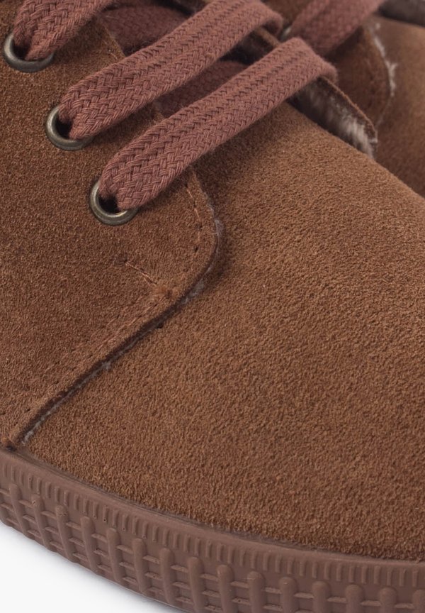 CORDONES – Lauflernschuh – camel