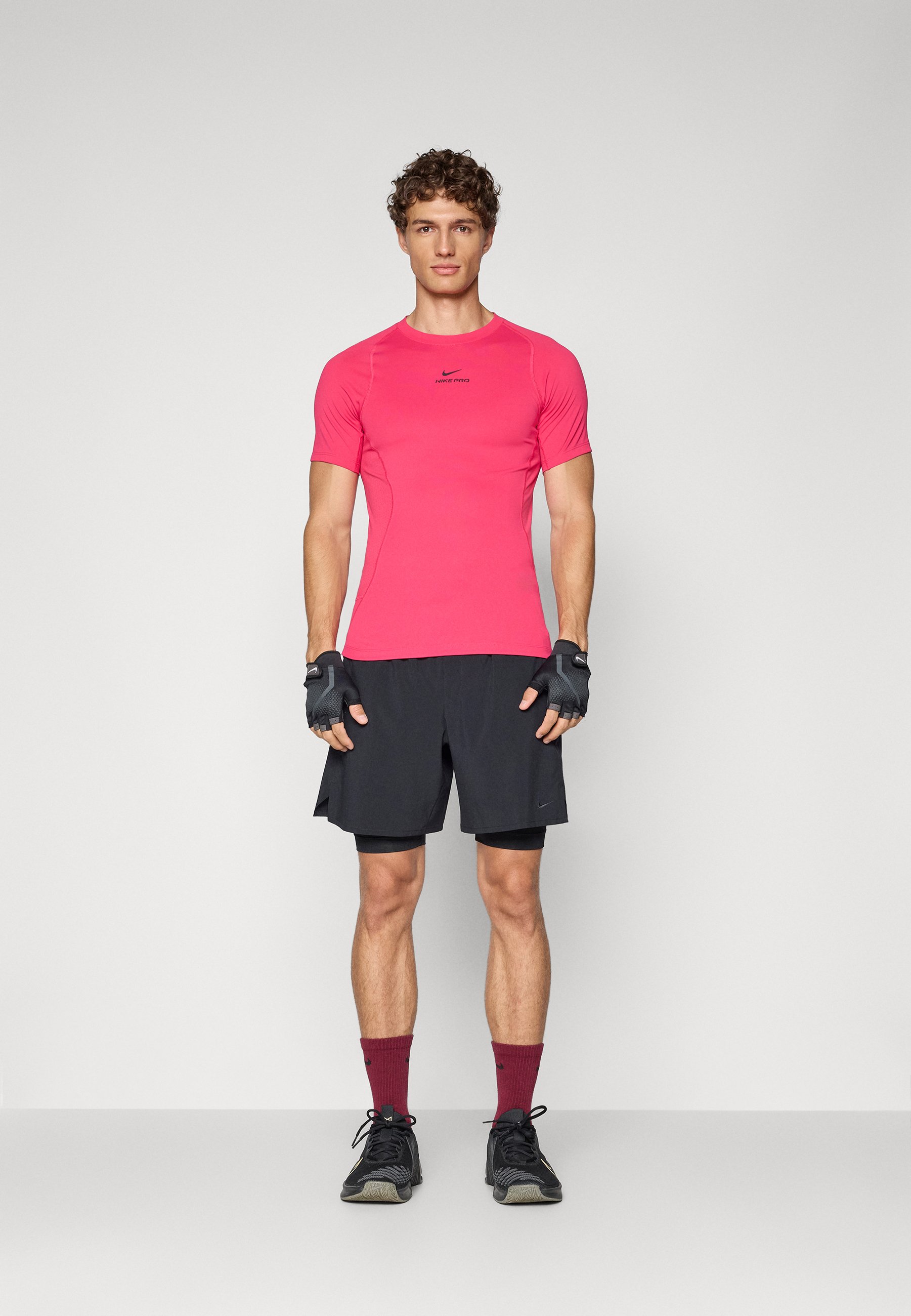 rush pink nike shirt