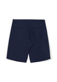 Pantaloni corte blu navy realizzati in tessuto liscio, dotati di due tasche posteriori con bottoni e un design semplice. Taglio sartoriale senza motivi visibili.