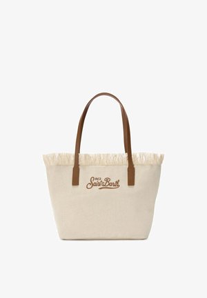 Borsa a mano beige con bordo superiore sfrangiato, manici in pelle marrone e "MC2 Saint Barth" ricamato in marrone sul davanti.