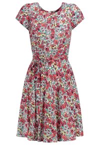 Robe à fleurs en tissu léger, avec un corsage ajusté, des manches courtes et une jupe évasée. Les couleurs incluent le rose, le jaune et le vert.