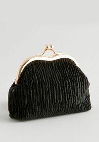 Next COIN - Clutches - black