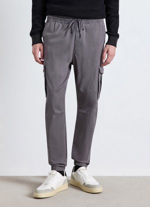 Calliope, PANTALONE LUNGO TINTA UNITA - Pantaloni cargo - grigio scuro