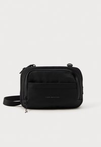 TRAVEL PACKABLE BACKPACK - Taška cez plece - black